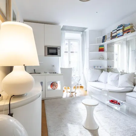 Sant' Andrea Fashion By Interhome * Milan