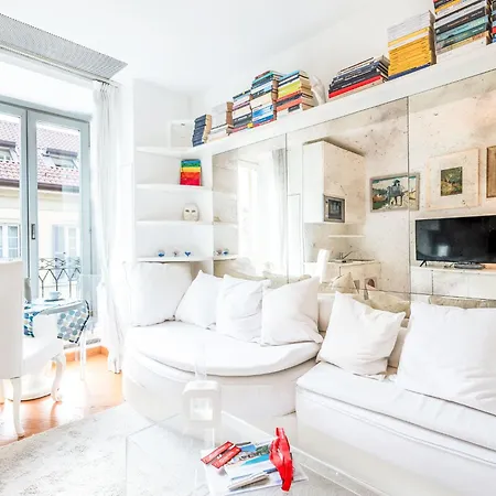 Sant' Andrea Fashion By Interhome * Milan
